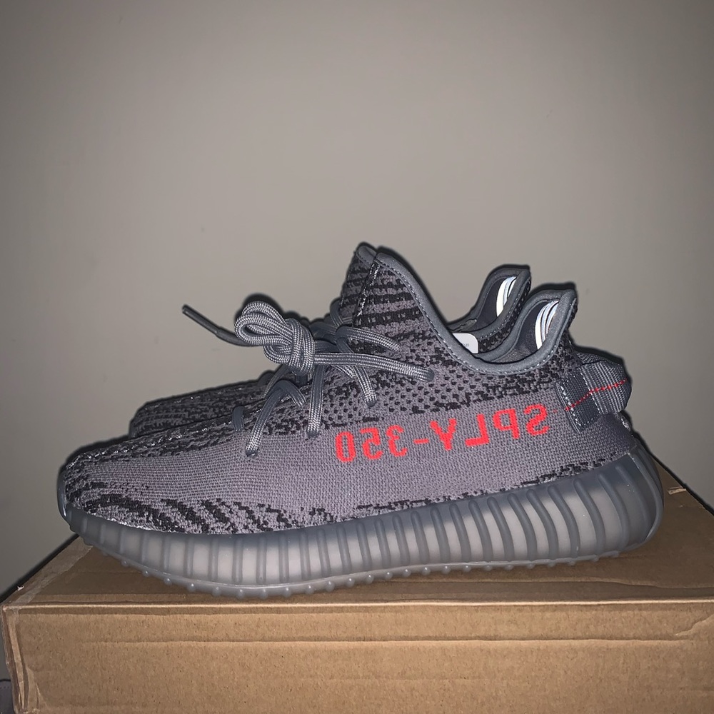 Yeezy 350 V2 Beluga 2.0